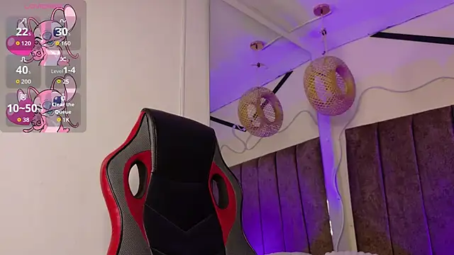 natasha  black online show from November 6, 2025, 7:29 pm