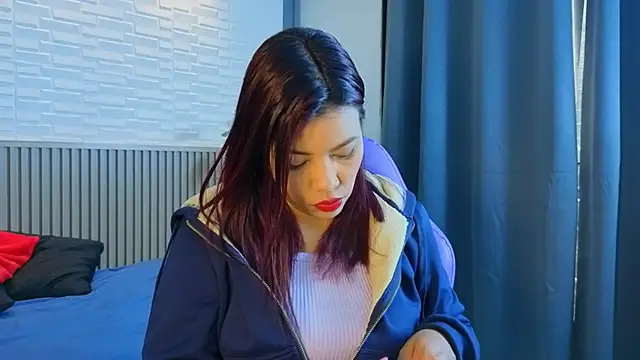 TiffanyWalk online show from March 16, 2026, 1:04 pm