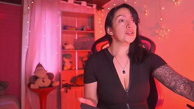 Madison Mayer online show from April 17, 2026, 12:41 pm