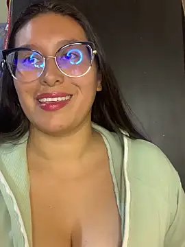 Snapshot of cloe_starr chatting on March 17, 2025, 10:08 pm cloe starr online show from March 17, 2025, 10:08 pm