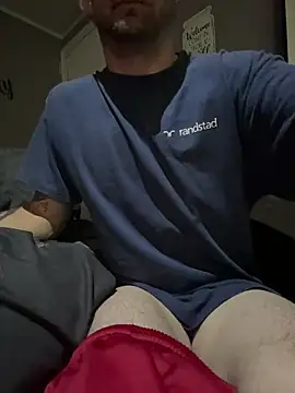 Stillhard8925 online show from October 25, 2025, 8:24 am