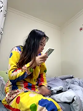 aa520uv online show from November 23, 2025, 1:04 am