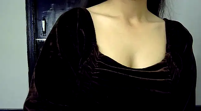 sexy pooja12 online show from March 22, 2025, 11:00 am