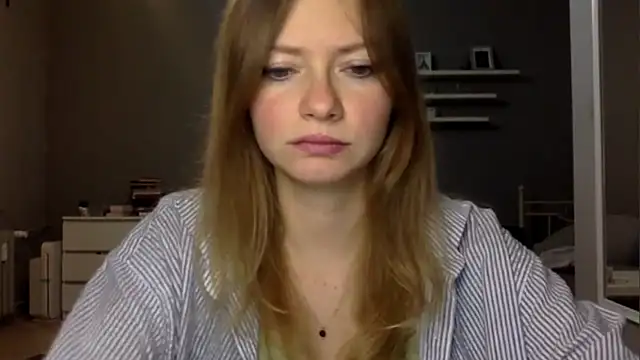 Snapshot of MillieShow chatting on February 24, 2026, 9:48 pm MillieShow online show from February 24, 2026, 9:48 pm