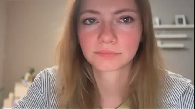 Snapshot of MillieShow chatting on June 3, 2026, 8:57 pm MillieShow online show from June 3, 2026, 8:57 pm