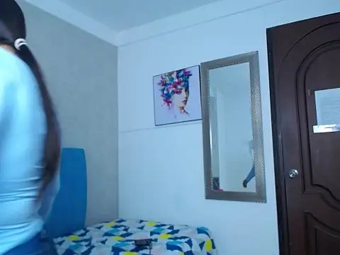 kriss sweetboobs10 online show from February 22, 2026, 11:34 am