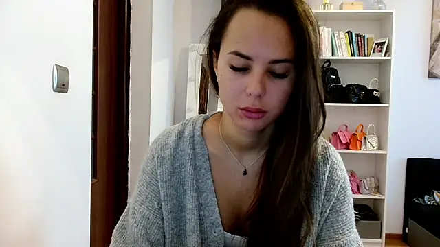 MayaJoy24 online show from September 25, 2025, 7:14 am