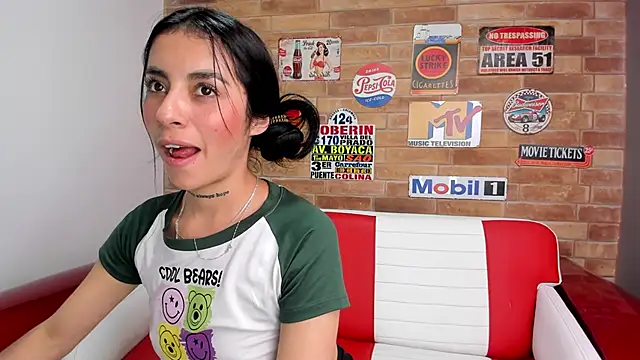miss melodi online show from March 19, 2025, 9:16 pm