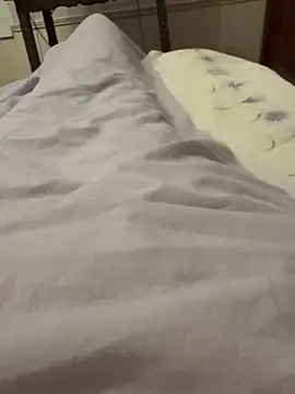 Snapshot of coquin2100 chatting on March 13, 2025, 4:49 am coquin2100 online show from March 13, 2025, 4:49 am