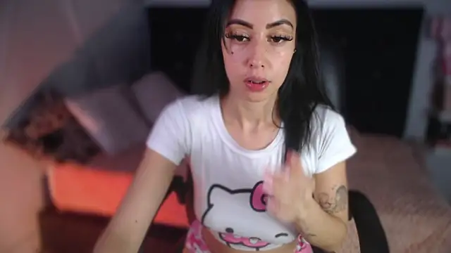 Taylor dolll online show from November 20, 2025, 6:36 am