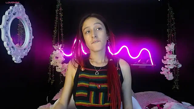 Snapshot of Hairydoll_ chatting on March 15, 2025, 8:10 pm Hairydoll online show from March 15, 2025, 8:10 pm