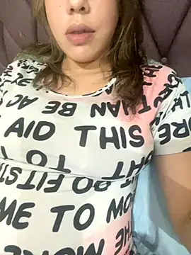 kiume online show from November 17, 2025, 4:27 am