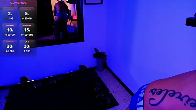 josemeirelesfox online show from November 14, 2025, 6:11 pm