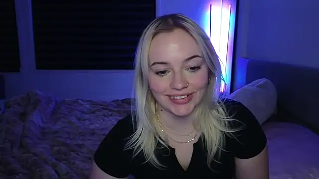 margot robbie7 online show from November 26, 2025, 11:49 pm