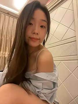 Minnie-66 online show from March 22, 2025, 12:14 pm