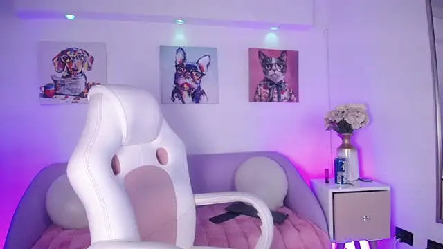 SamyJhomson online show from December 5, 2025, 3:27 am