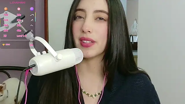 Rebbecawhite meow online show from March 12, 2026, 11:42 pm