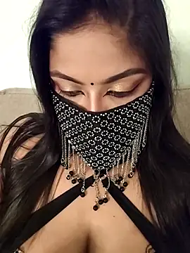 Snapshot of Tamil_hot_whiskey_girl chatting on June 27, 2026, 3:51 pm Tamil hot whiskey girl online show from June 27, 2026, 3:51 pm