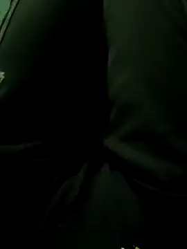 royall queen online show from March 21, 2025, 7:13 pm