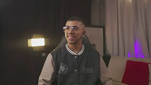 Colstorw  online show from February 27, 2026, 10:04 am