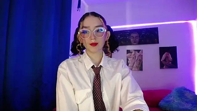 Snapshot of TwinFlamesX chatting on October 25, 2025, 5:13 pm TwinFlamesX online show from October 25, 2025, 5:13 pm