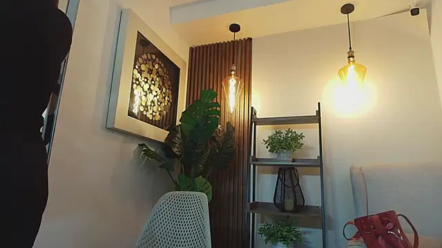 Coral Lise online show from September 27, 2025, 11:16 am