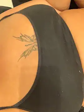 mariabootyyy online show from November 8, 2025, 7:28 pm