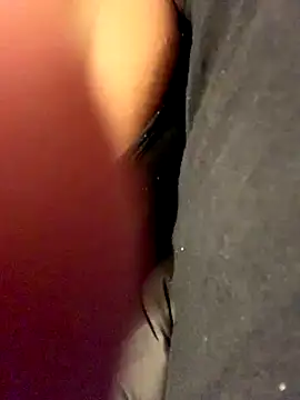 mariabootyyy online show from November 18, 2025, 5:27 pm