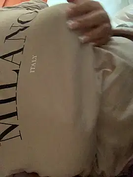 mariabootyyy online show from October 31, 2025, 7:27 am