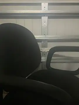 Snapshot of urgeminibrat chatting on March 19, 2026, 4:34 am urgeminibrat online show from March 19, 2026, 4:34 am