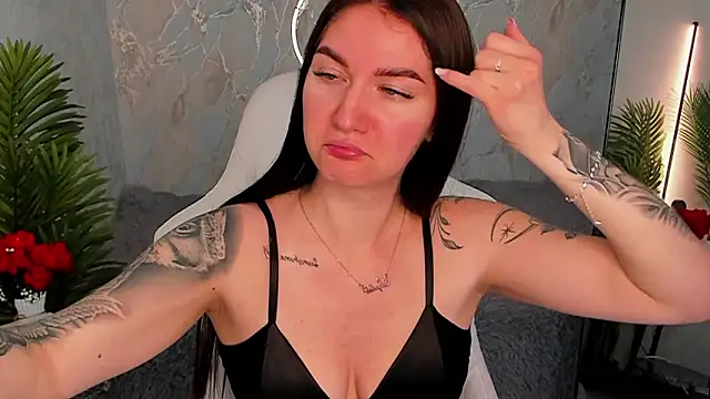 babyisperfect online show from June 7, 2026, 1:11 am