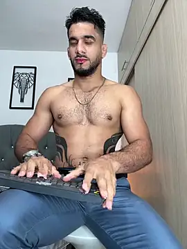 Maximiliano ford online show from September 27, 2025, 10:43 am