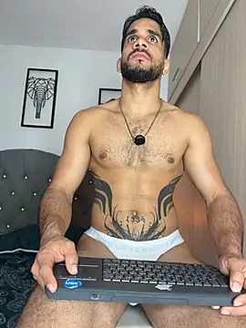 Snapshot of Maximiliano_ford chatting on June 27, 2026, 12:22 pm Maximiliano ford online show from June 27, 2026, 12:22 pm