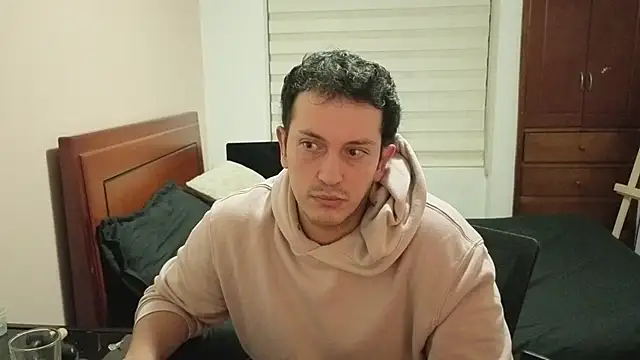 hardaftercum online show from April 13, 2026, 2:15 am