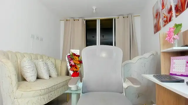 karol f00x online show from November 15, 2025, 1:53 am