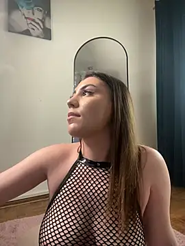 Natasha Cameron22 online show from May 13, 2026, 3:19 pm