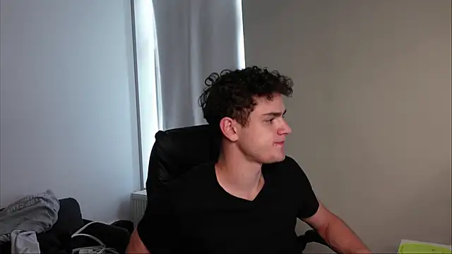 Snapshot of Brad_Holloway chatting on October 11, 2025, 1:12 pm Brad Holloway online show from October 11, 2025, 1:12 pm