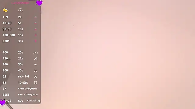 Valen ross  online show from November 8, 2025, 7:06 pm