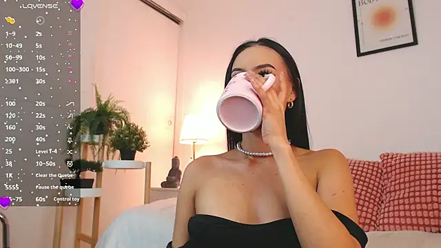 Valen ross  online show from September 25, 2025, 12:05 am