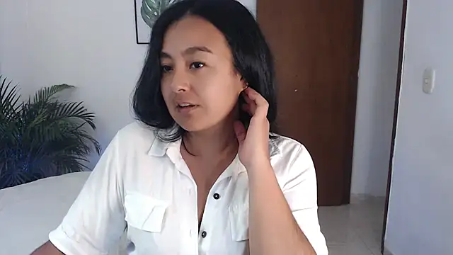 Themagicpotion online show from June 10, 2026, 7:15 pm