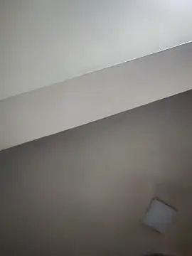 Samanta SS online show from April 14, 2026, 9:42 pm