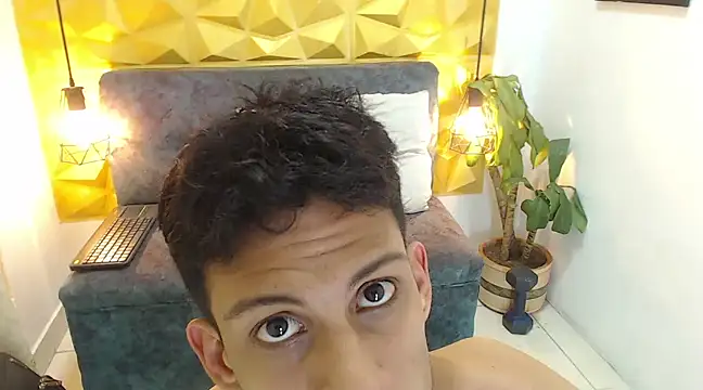 Hidann 22 online show from March 17, 2025, 3:47 am