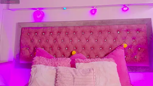 Andy Leex online show from February 4, 2026, 8:15 pm