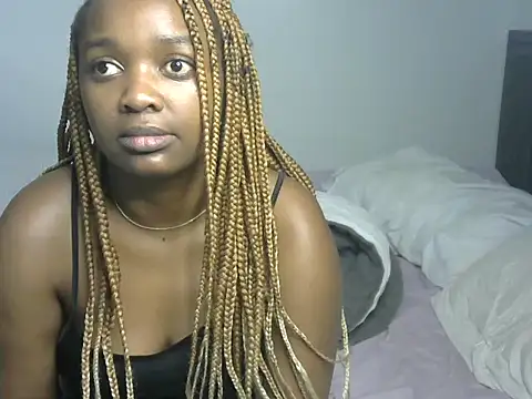 Snapshot of Aurora_Angel chatting on October 16, 2025, 3:04 am Aurora Angel online show from October 16, 2025, 3:04 am