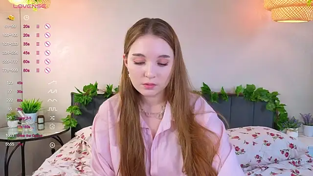 ConstanceHelms online show from October 5, 2025, 5:09 am