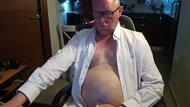 JamesBauer online show from March 4, 2026, 4:20 am