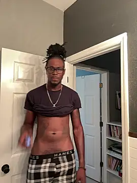 Snapshot of intertwine2025 chatting on March 19, 2025, 8:00 pm intertwine2025 online show from March 19, 2025, 8:00 pm