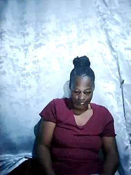 Snapshot of sexylira chatting on April 4, 2026, 4:13 pm sexylira online show from April 4, 2026, 4:13 pm