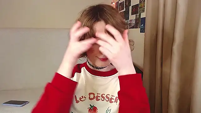 c0ralynx online show from November 1, 2025, 8:25 pm