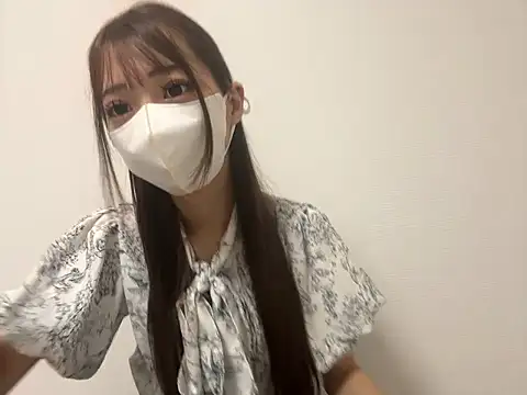 Snapshot of yunayuna_1231 chatting on September 26, 2025, 1:51 pm yunayuna 1231 online show from September 26, 2025, 1:51 pm